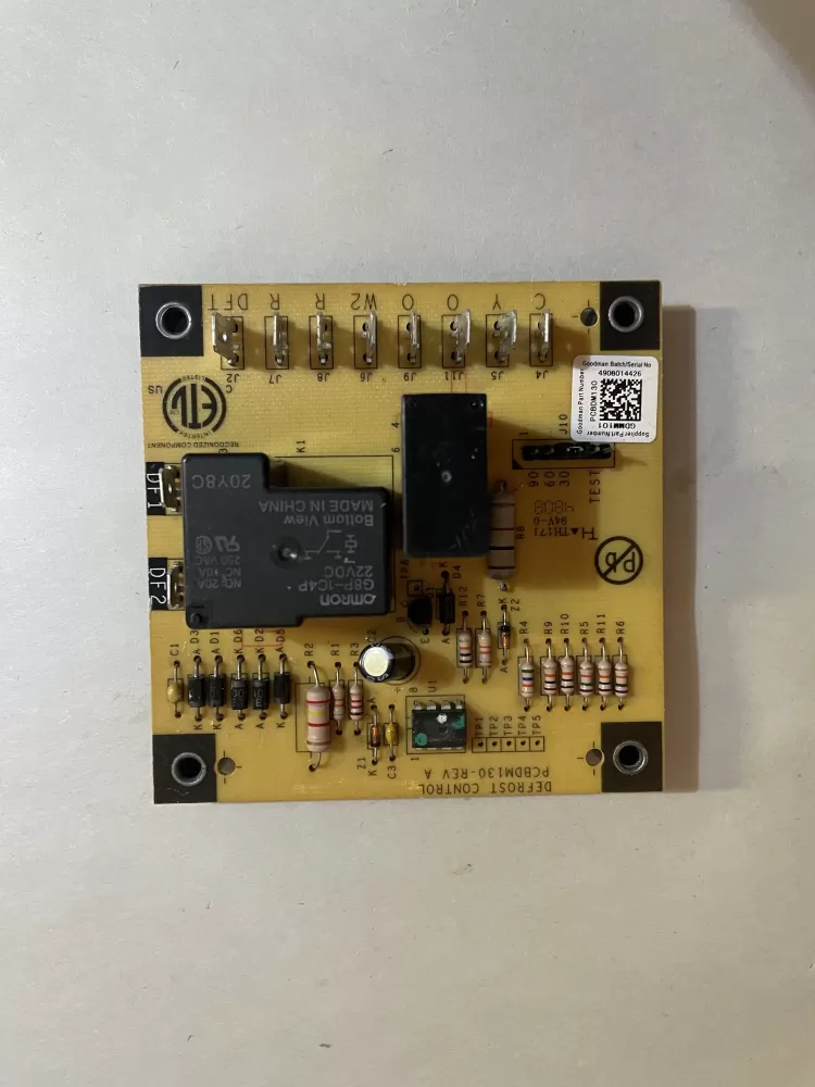 Goodman PCBDM130 Heat Pump Defrost Control Circuit Board AZ182293 | KM2690