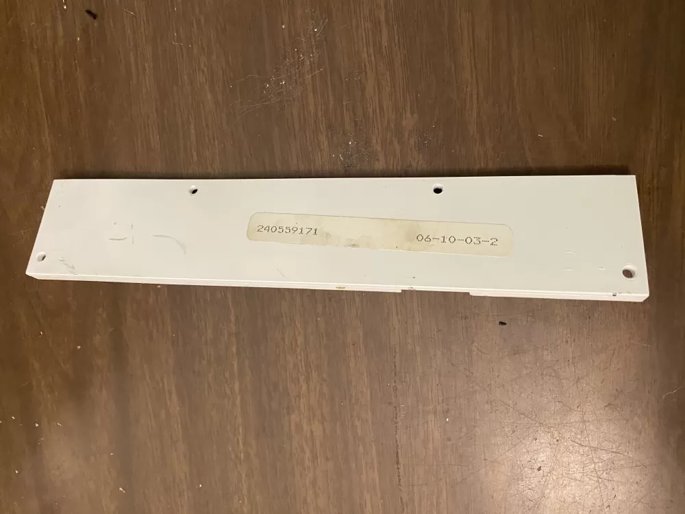  240559171 Pd00000416 Refrigerator Control Board Dispenser Used AZ96740 | BK301