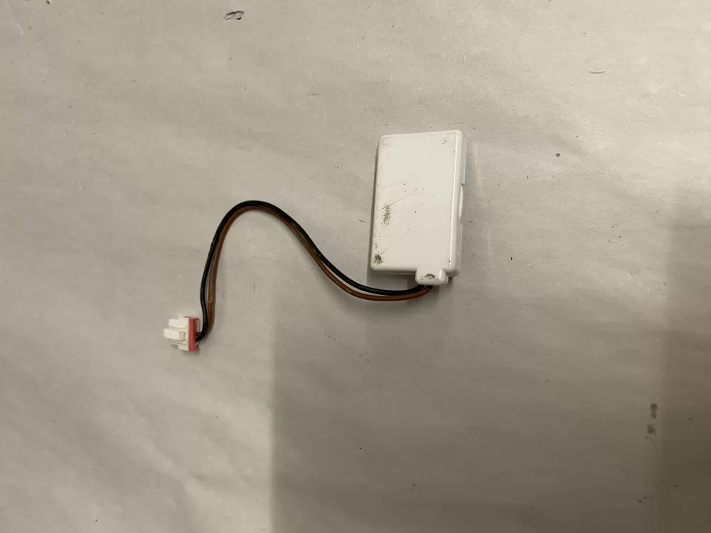 Samsung DA61 05687A Refrigerator Control Board AZ214037 | BK1606