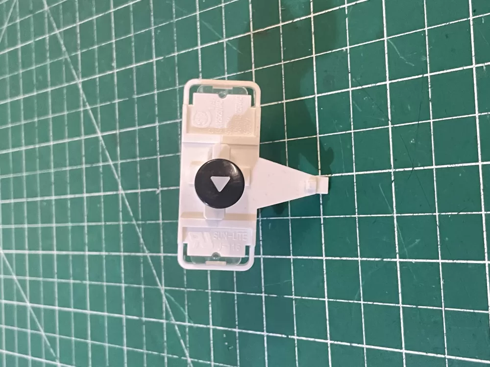 GE 248C1146P001 WE4M416 AP4980900 WE4M367 1811209 AH3487190 EA3487190 PS3487190 WE4M352 Dryer Start Switch