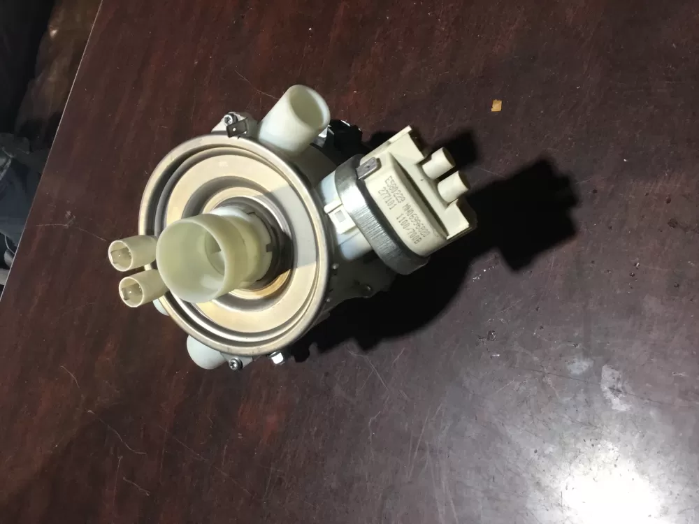 Miele 6770512 Dishwasher Circulation Pump Motor AZ70150 | Sl79