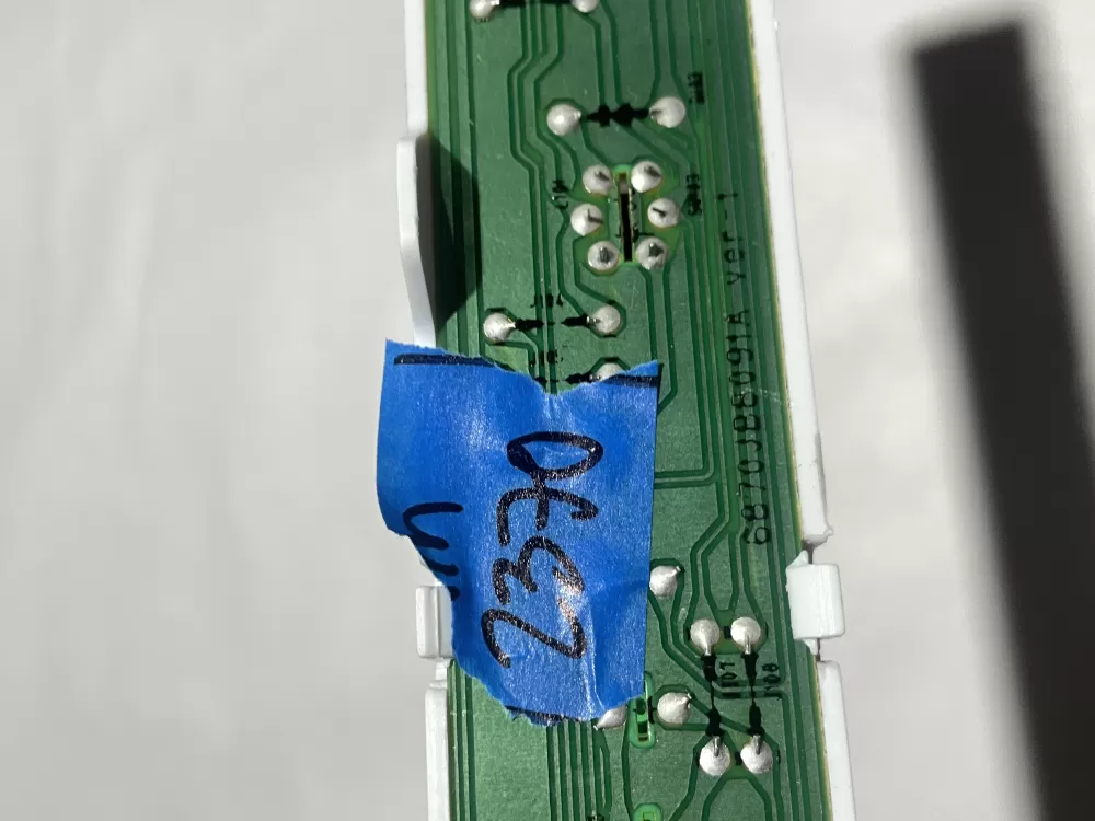 LG Kenmore GE Whirlpool 6870JB8090B Refrigerator Control Board AZ137904 | Wm2370