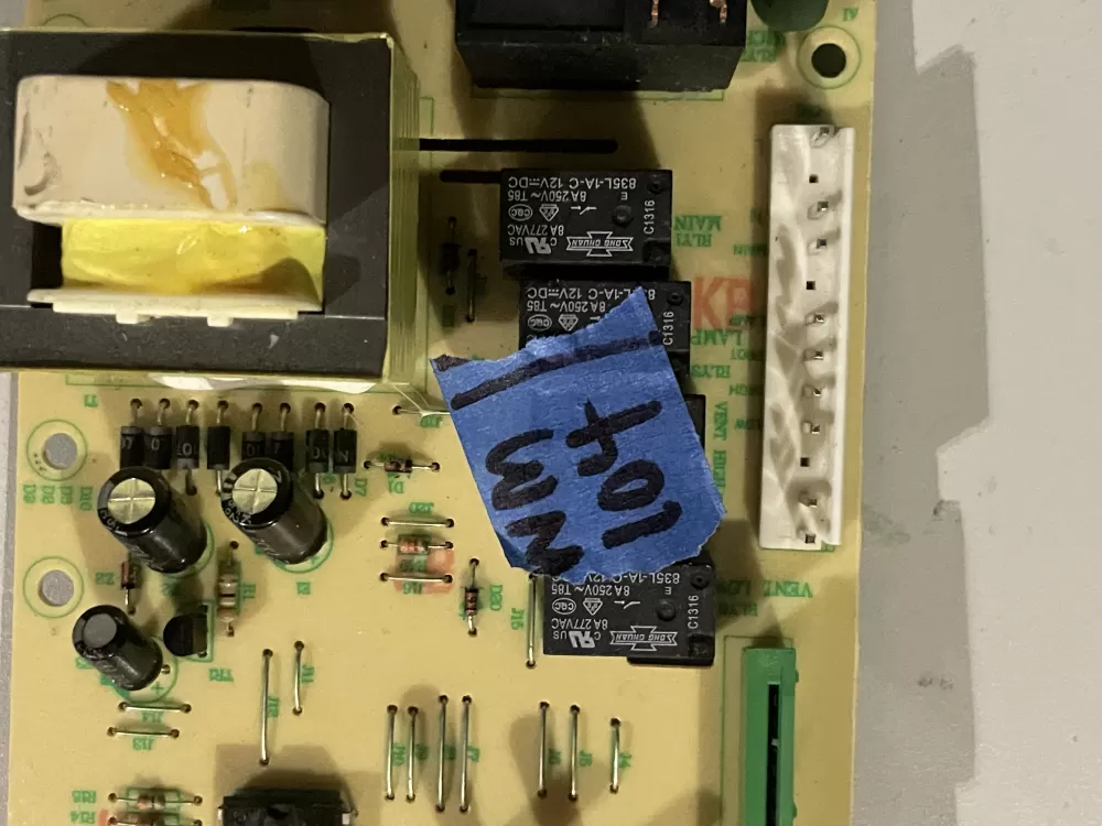 Emerson E230073 Microwave Control Board AZ32154 | Wm104