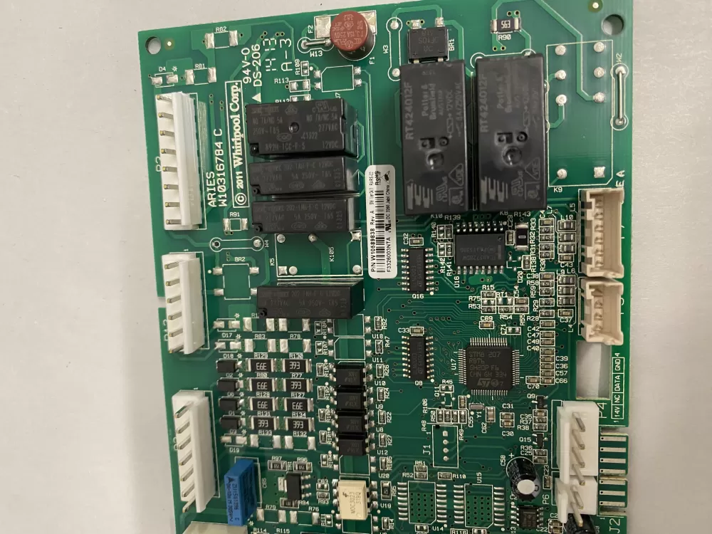 Whirlpool Maytag W10589838 WPW10589838 Refrigerator Control AZ220281 | BK768