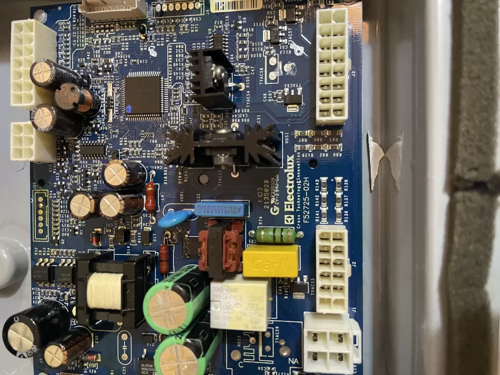 Frigidaire AP5968389 242009027 Refrigerator Main Control Board AZ194343 | KMV227