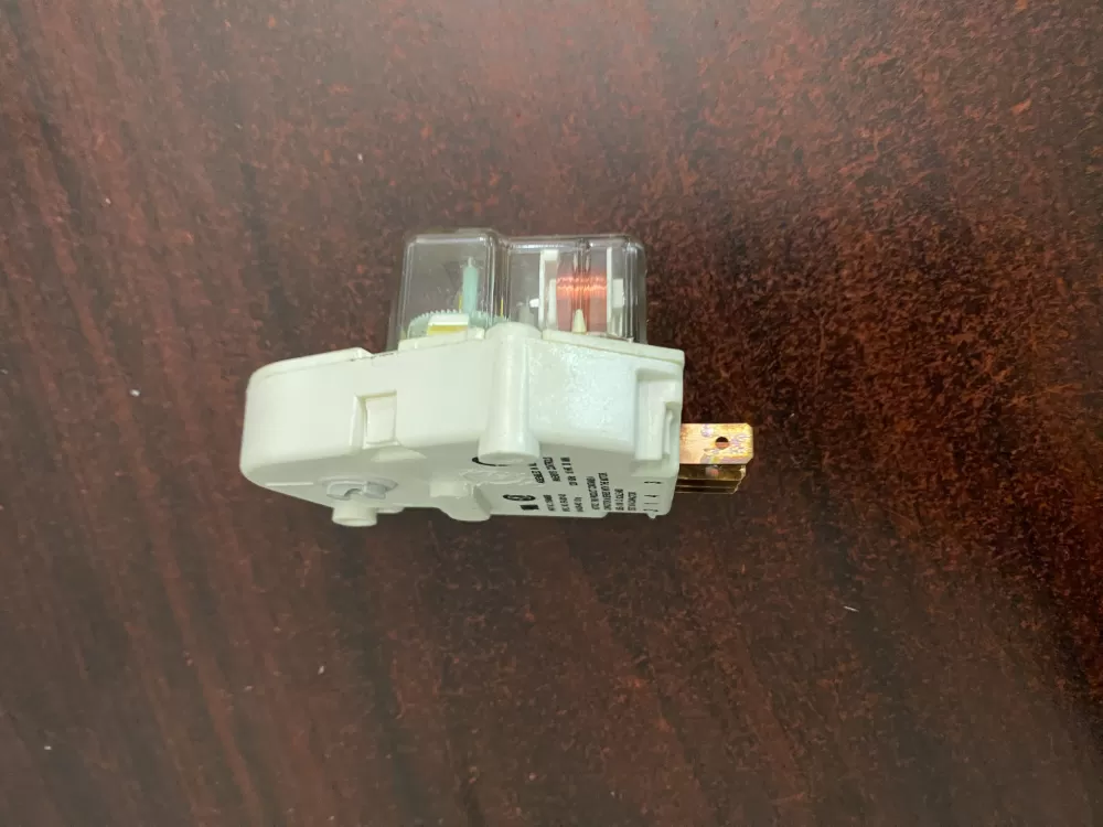 Frigidaire Kenmore AP2111929 12762 Refrigerator Defrost Timer  AZ90738 | BK1438