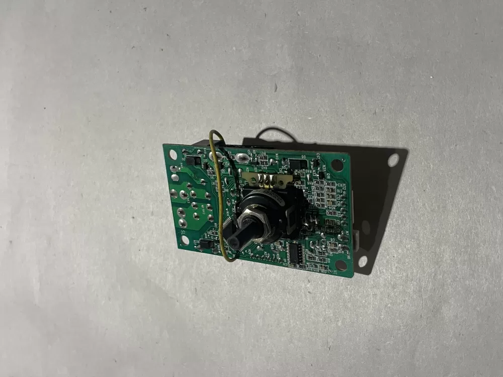 Electrolux Oven 316414400 Control Board AZ230771 | Wm1532
