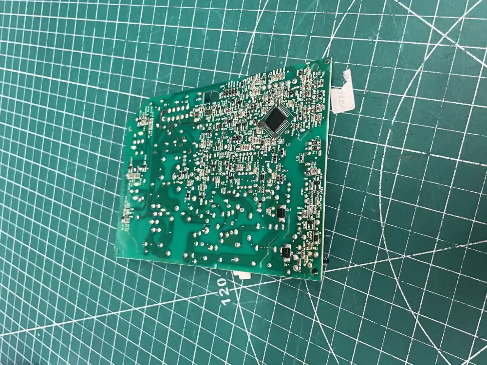 Whirlpool Kenmore W10205552 Refrigerator Control Board AZ212948 | Wm784