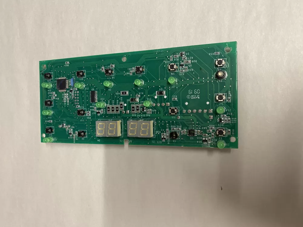 GE 200D7355G066 Refrigerator Dispenser User Interface