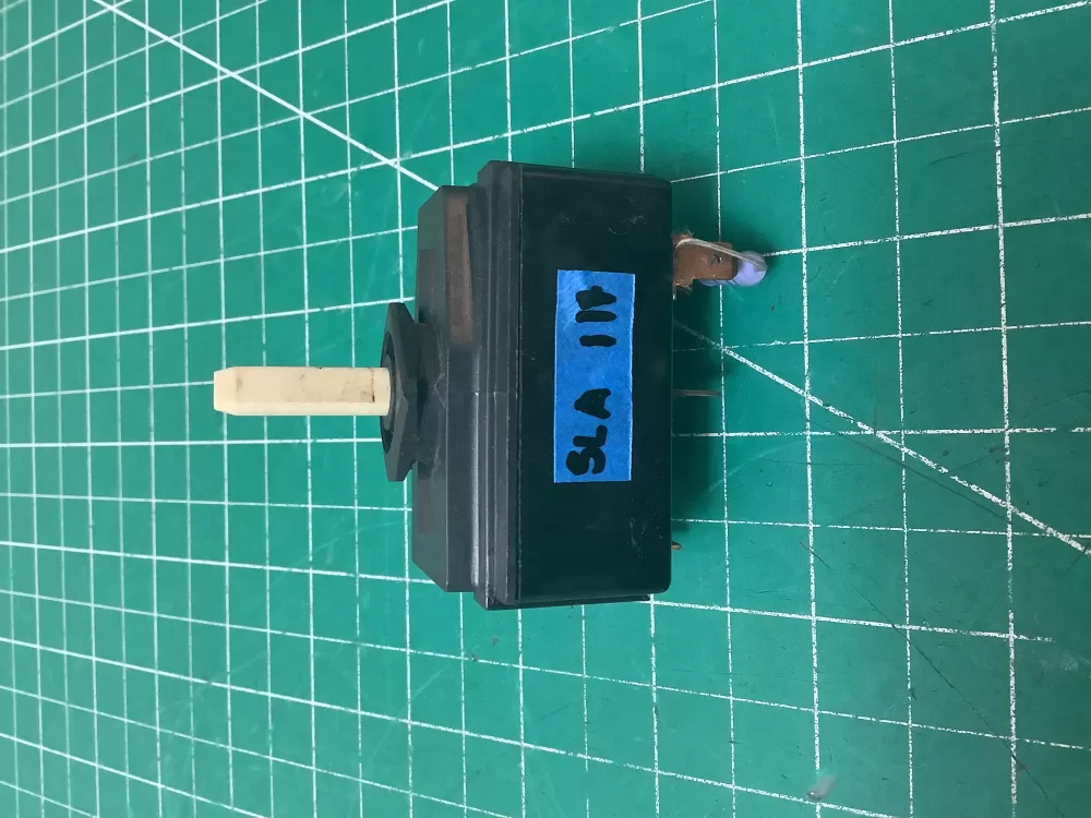 Whirlpool 8578354 Temperature Switch AZ224708 | SLA117
