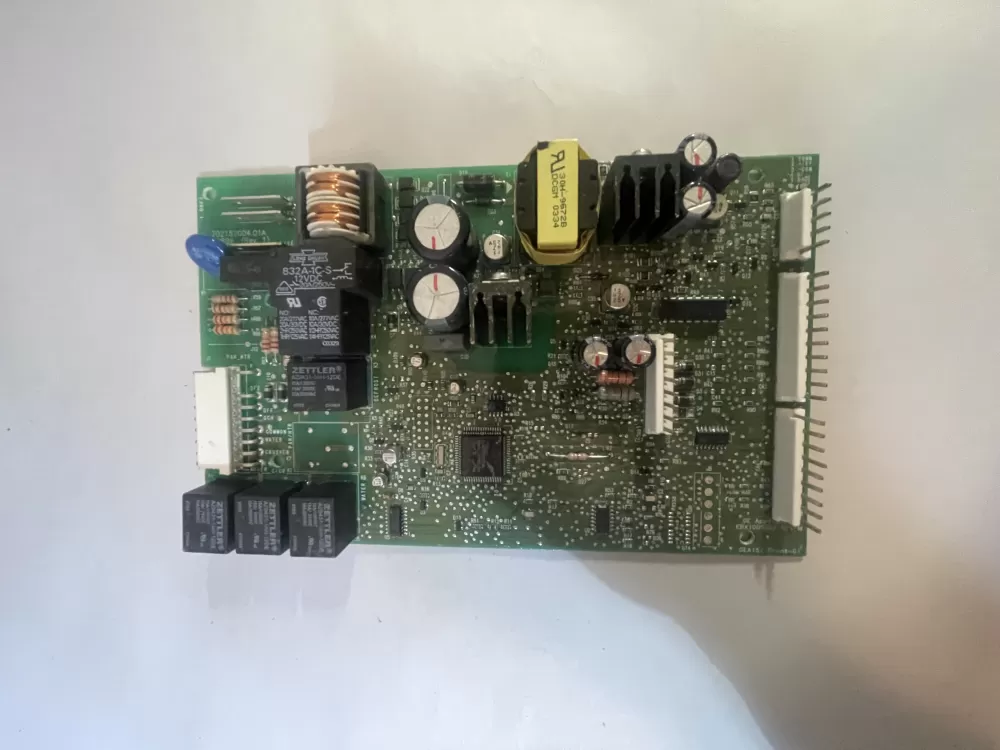 GE WR55X10942 Refrigerator Control Board Main For Green AZ189664 | KM1228