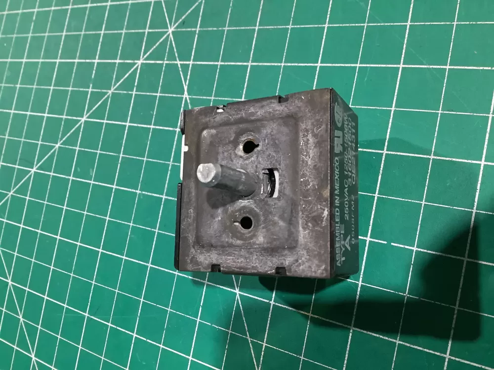 Kenmore AP3890378 1155394 316021500 Range Infinite Switch AZ143288 | SL168
