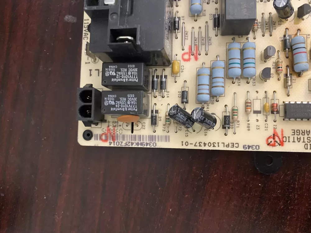 Carrier  Bryant CEPL130437-01 Furnace Control Board