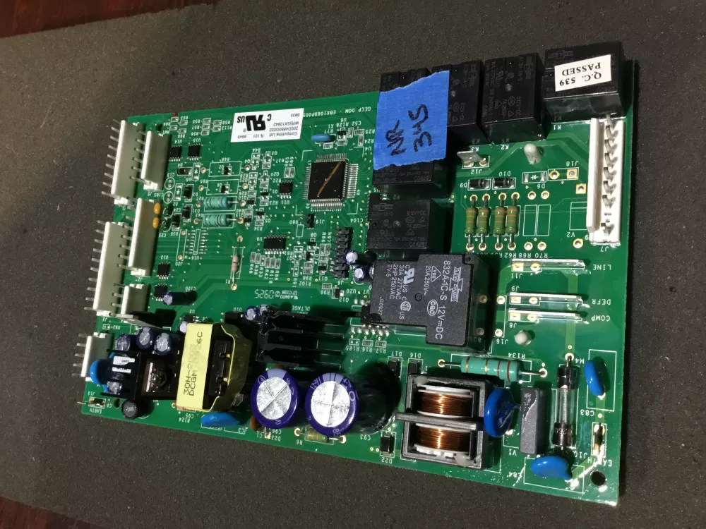 GE 200D2260G008 PD00074367 AP7188100 Refrigerator Control Board AZ85681 | NR345