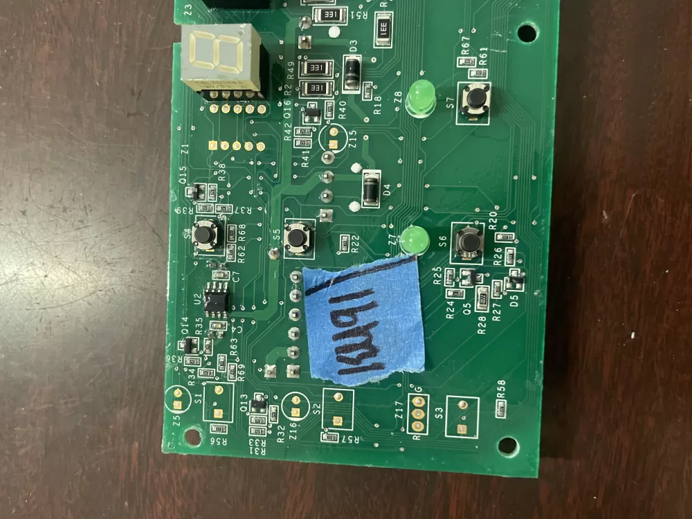 GE Hotpoint 200D7355G006 Refrigerator Control Board Dispenser AZ37087 | KM91
