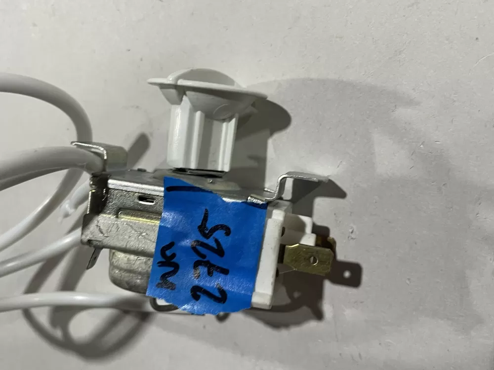 Westinghouse PS8769007 Thermostat Cold Control AZ185957 | Wm2725