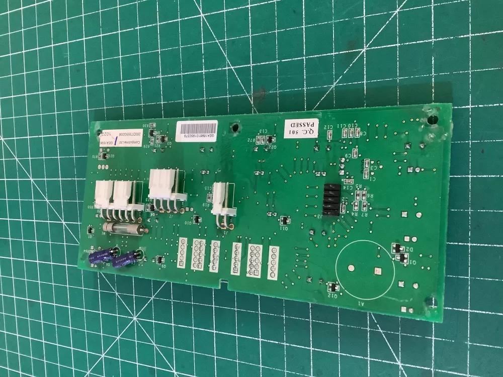 GE Hotpoint 200D7355G006 Refrigerator Control Board Dispenser AZ201749 | NR330