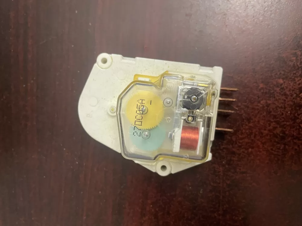 Frigidaire  Kenmore AP2111929 12762 215846602 00624728 00626234 00628510 00628518 0628510 08000559 08006054 08006992 08016919 08950148 215267800 215846605 215846606 240371001 241621501 3001671 3001701 3015909 3203657 4013391050 5300187484 5300628518 5301090474 5303203657 5303211155 5303211680 5303270622 5303275811 5303321133 5303321915 5304457327 5308006054 5308006992 624728 626234 628510 628518 8000559 8006054 8016919 8950148 C000062797 C62797 D007004112 DG187005 F000111695 G000187484 G172706 G174820 G186580 G187005 G187484 M1090167 M1090474 N8000559 R000900241 R000900764 R900241 PS423801 Refrigerator Defrost Timer