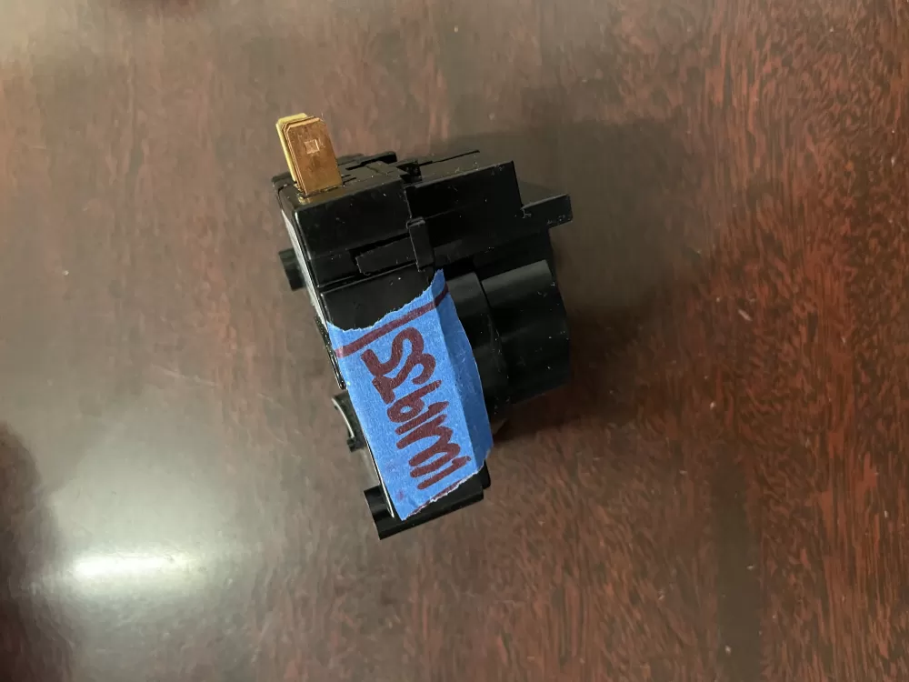 Frigidaire Electrolux 215267800C Refrigerator Defrost Timer AZ52742 | KM1935