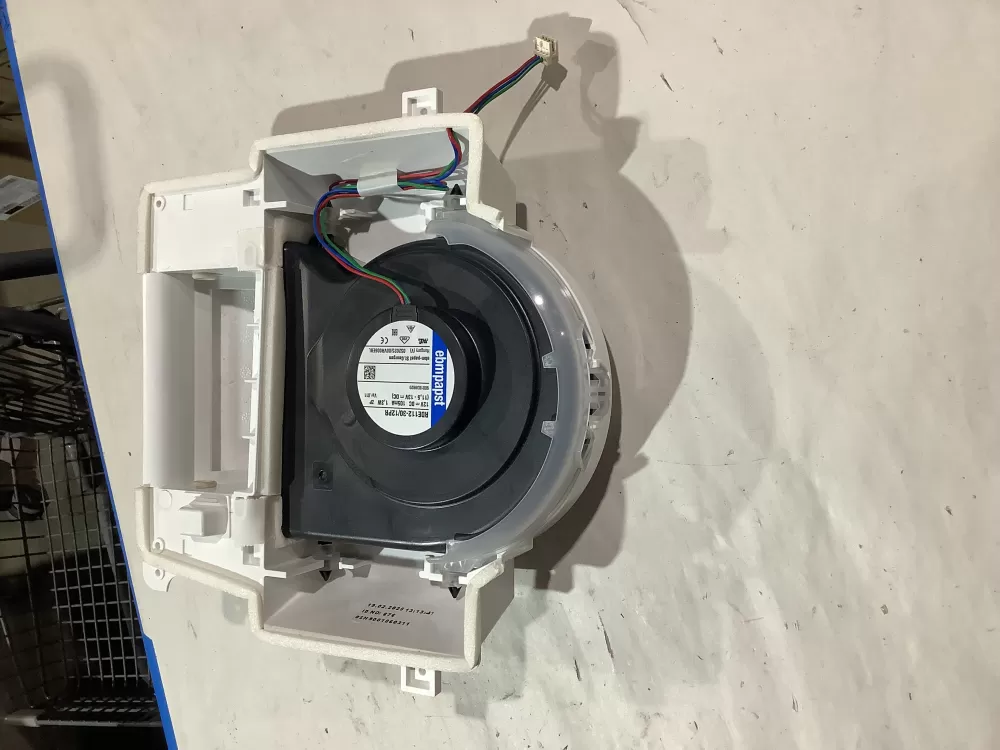 Bosch Evaporator Fan Motor - 11023751 AZ184935 | SL8