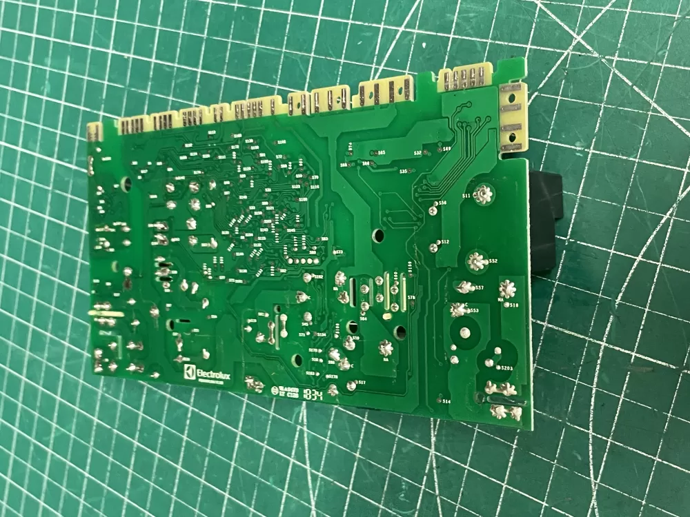 FRIGIDAIRE 916062741 5304513547 MAIN BOARD AZ212030 | Wm2781