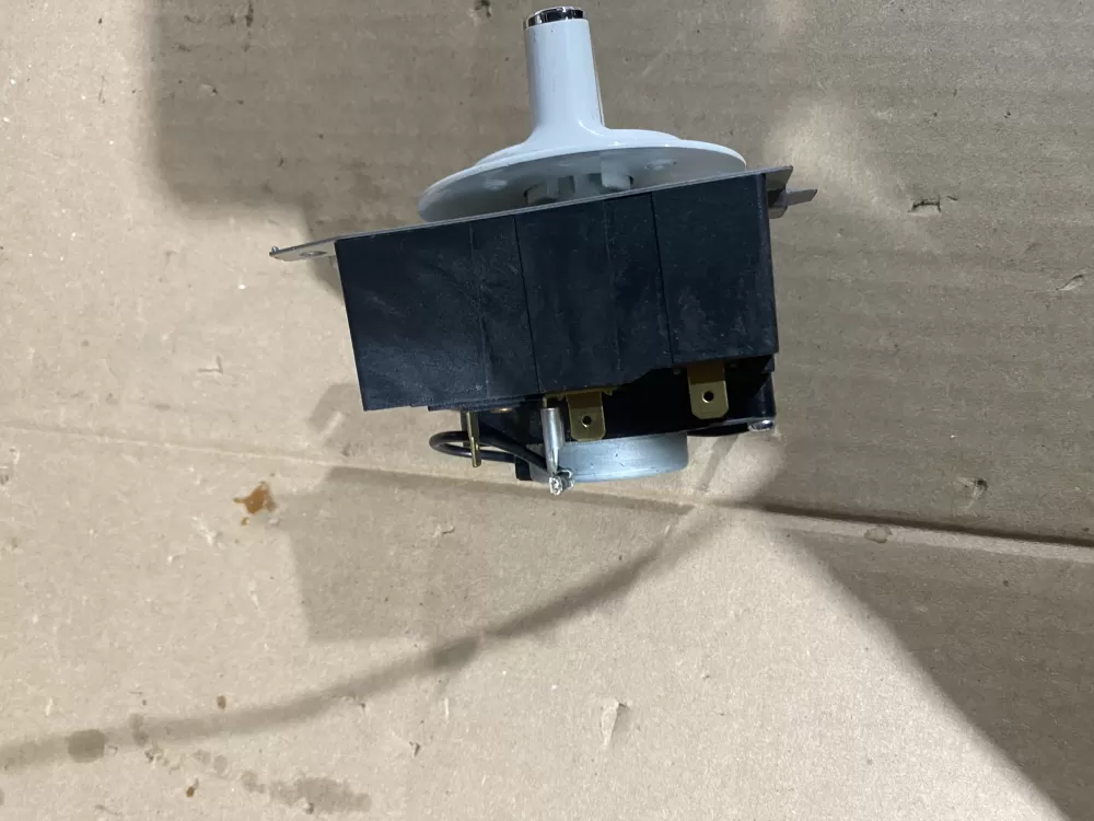 Hotpoint General Electric WE4M364 WE4M533 PS8690648 Dryer Timer AZ79435 | BK1439