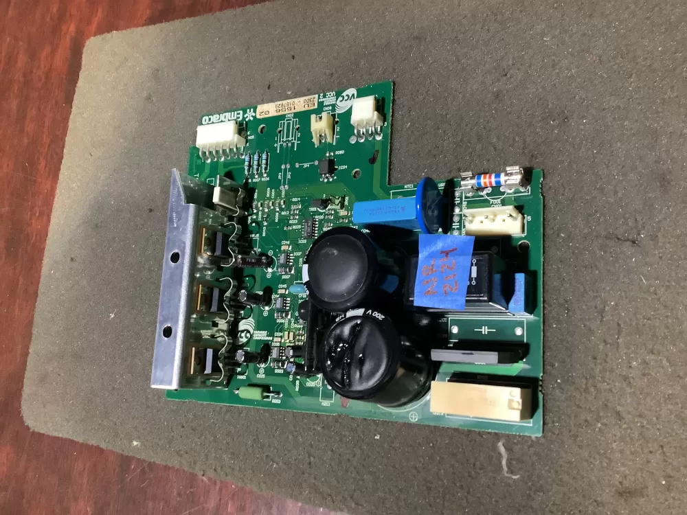 Embraco EU 1556  Refrigerator Control Board AZ113247 | NR2124