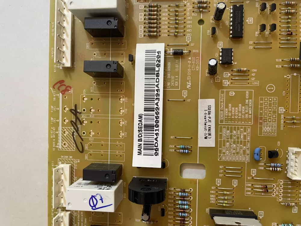 LG Kenmore EBR80977527 Refrigerator Control Board AZ150115 | KM2252