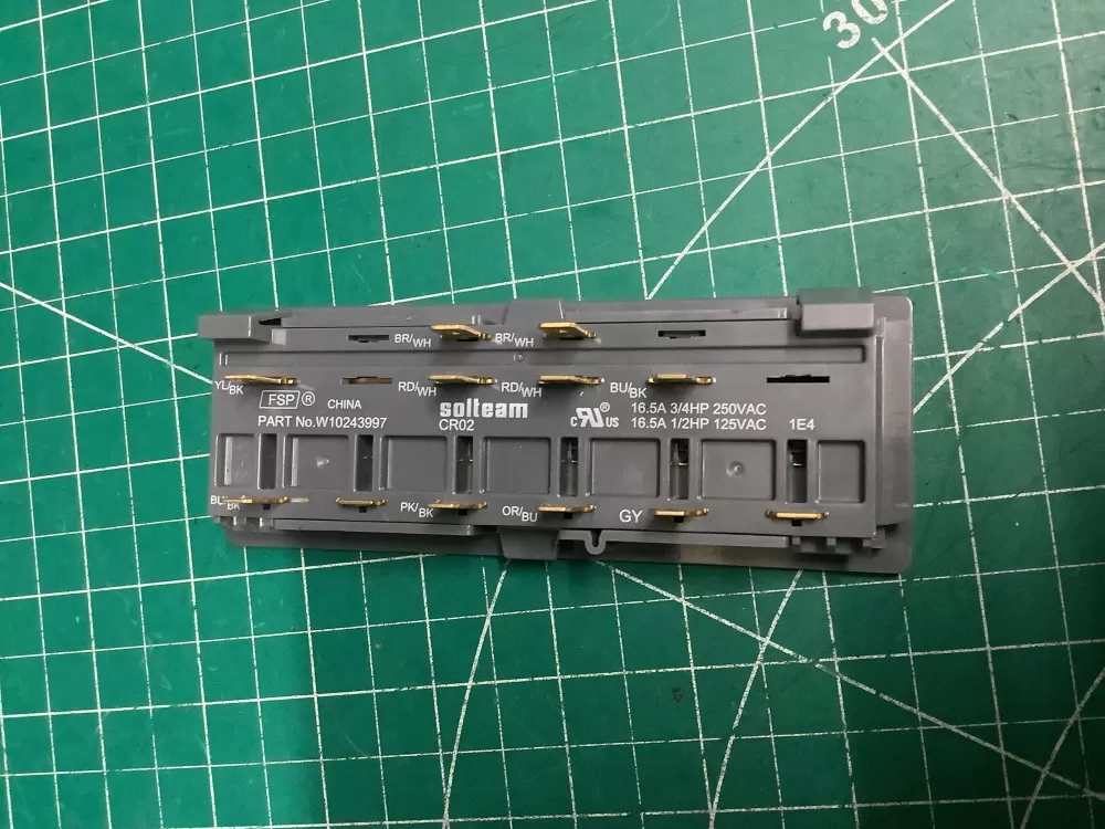 Maytag AP5305826 W10243997 Refrigerator Control Board Switch AZ204733 | AR74