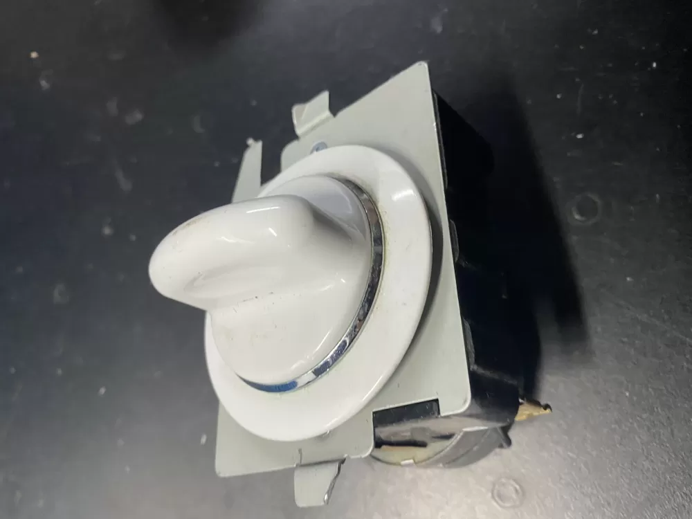 GE 572D520P033 WE4M334 Dryer Timer AZ5527 | BK1568