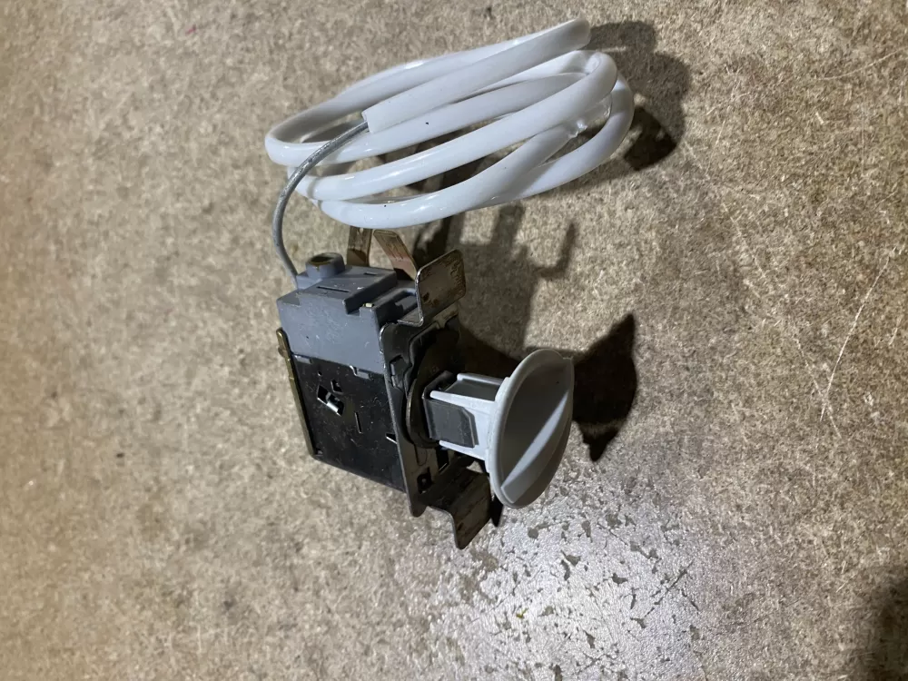 Westinghouse PS8769007 Thermostat Cold Control AZ76546 | BK1864