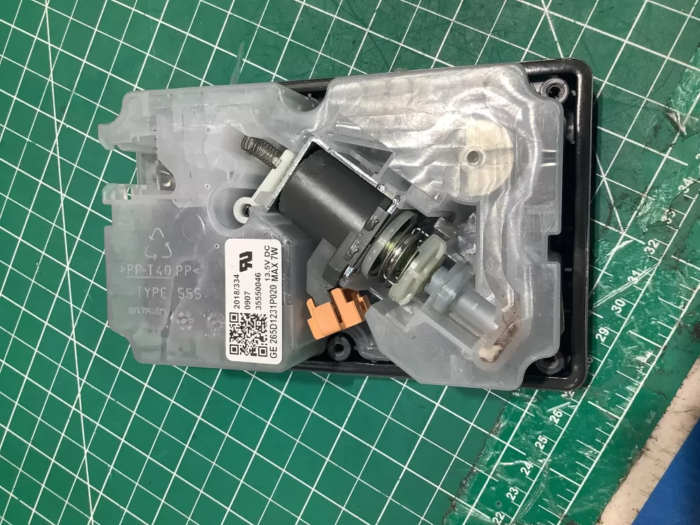 265D1231P020 GE Dishwasher Dispenser