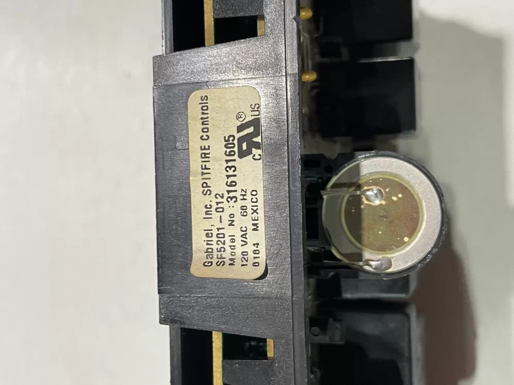 Electrolux Frigidaire 316131605 Range Oven Control Board AZ168953 | Wm2584
