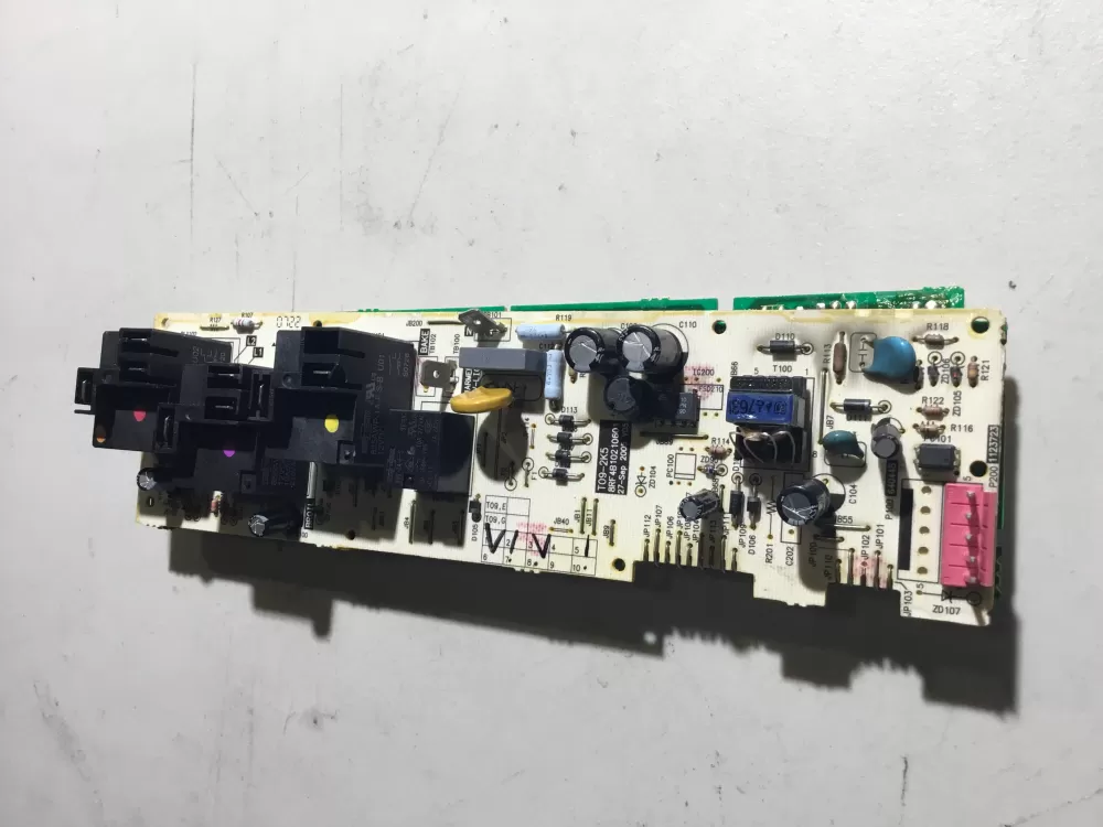 GE 8RF4B10210601 T09-2K5 Oven Control Board Wd