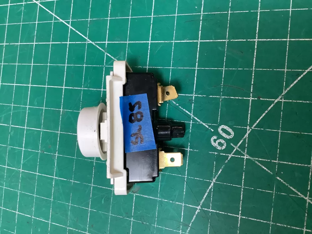 Frigidaire 131628900 Dryer Start Switch AZ224313 | SL85