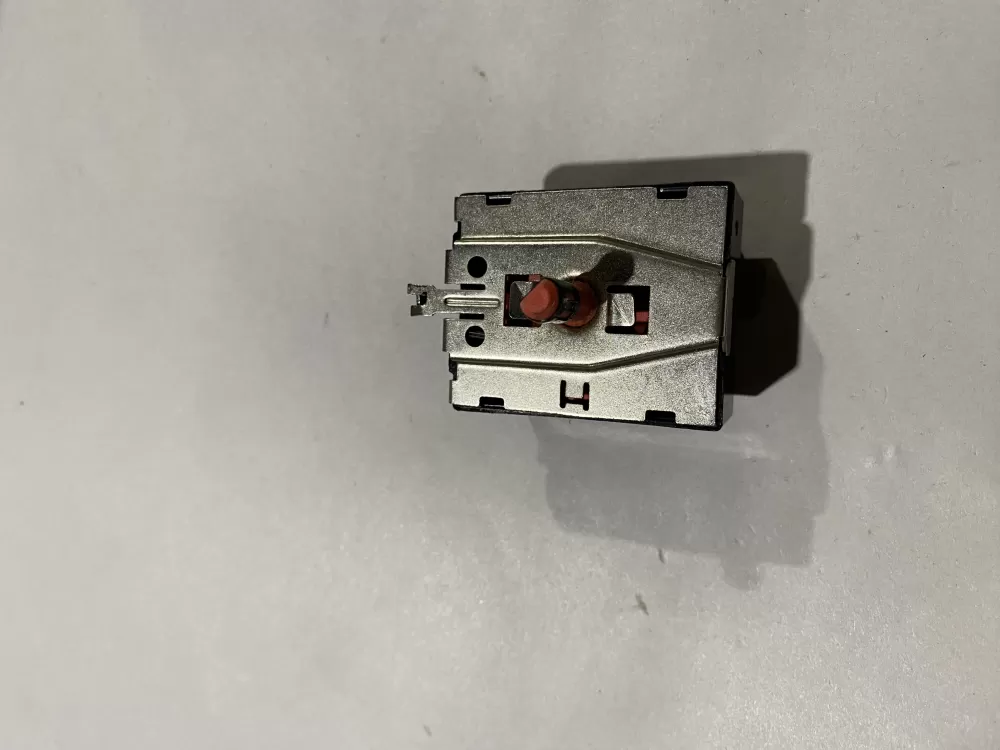 GE 212D1095P004 Dryer Start Switch