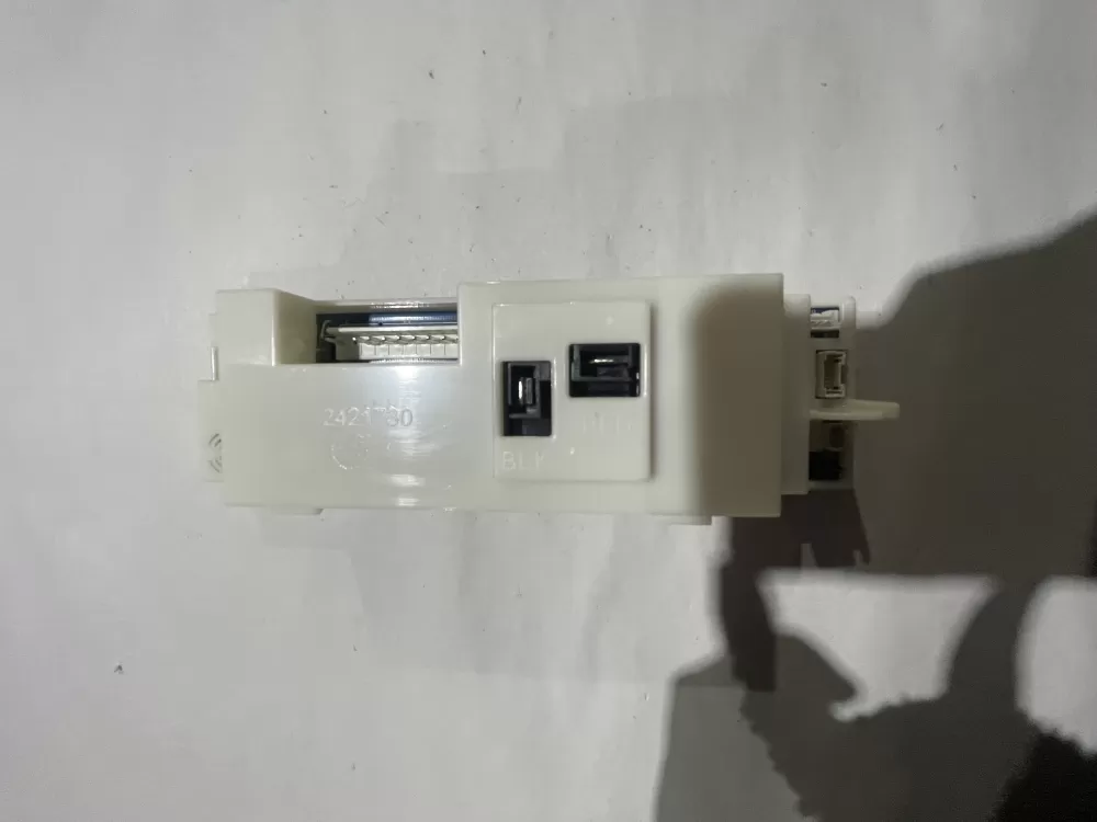 Frigidaire  Electrolux A01078804  AP5953796  242207704  242282304  3516025  5304498023  PS10060580  31160890098 Refrigerator UI Control Board
