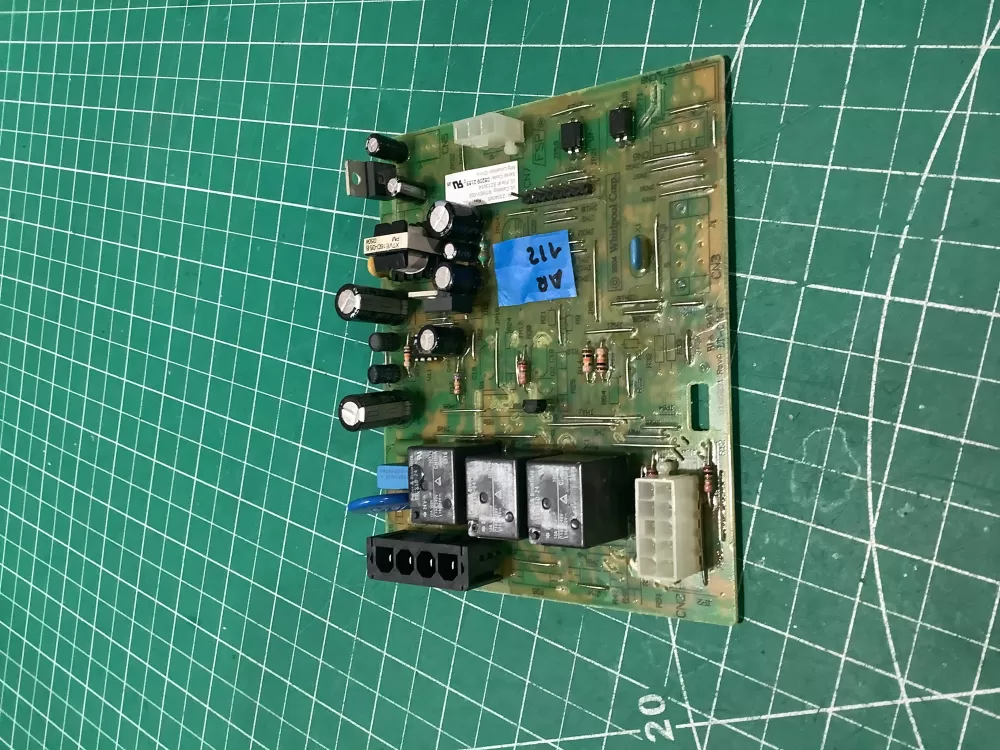 Whirlpool WPW10135090 Refrigerator Main Control Board AZ187859 | AR112