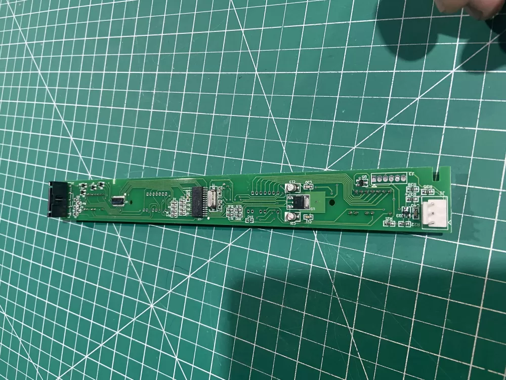 Maytag W10207861 Refrigerator Control Board Temp Display AZ142712 | NR2401