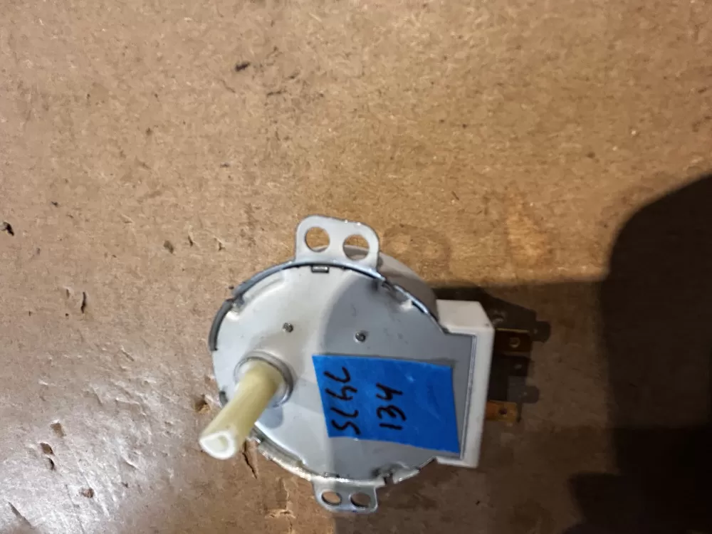 Samsung DE31 10095B Dishwasher Motor AZ159683 | Sl134