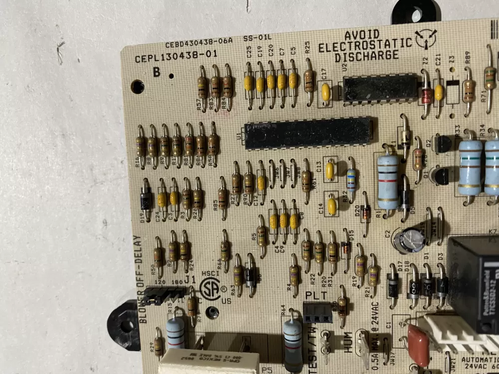 Carrier Bryant CEPL130438-01 Furnace Circuit Control Board AZ193764 | BK2168