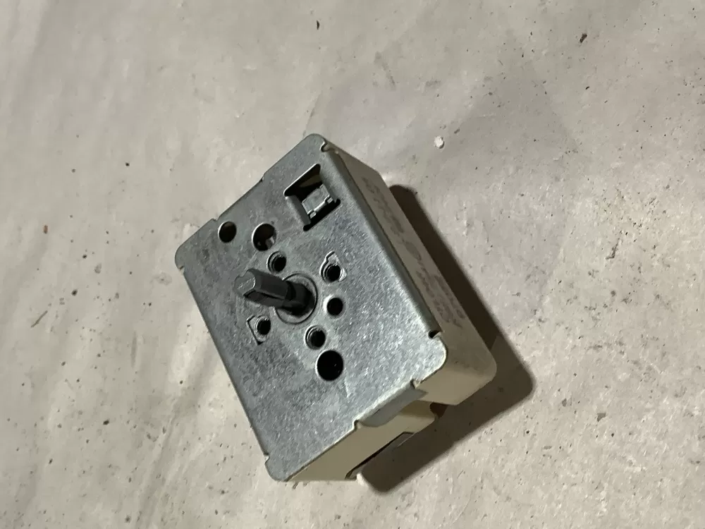 GE Maytag KS812641 Wb23k5027 Ctl046 Range Control Board Switch AZ122286 | Sl186