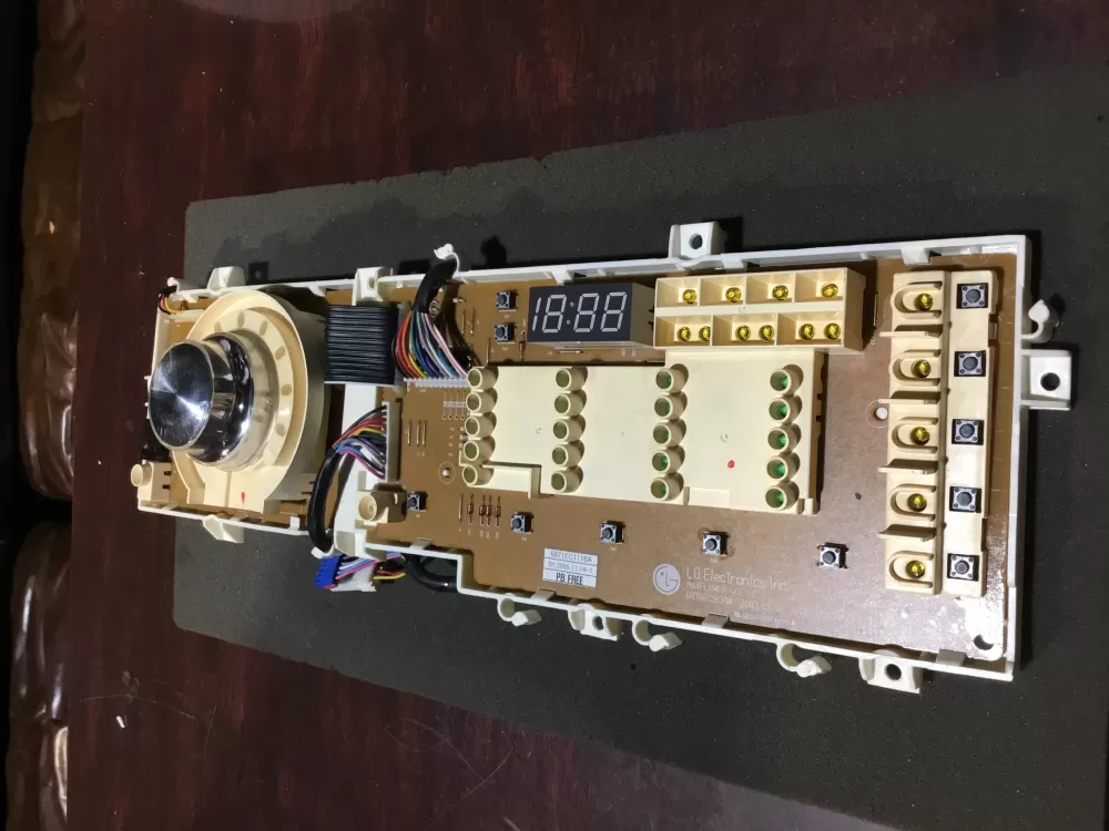 LG 6871EC1116A  067011270BD Washer Control Board