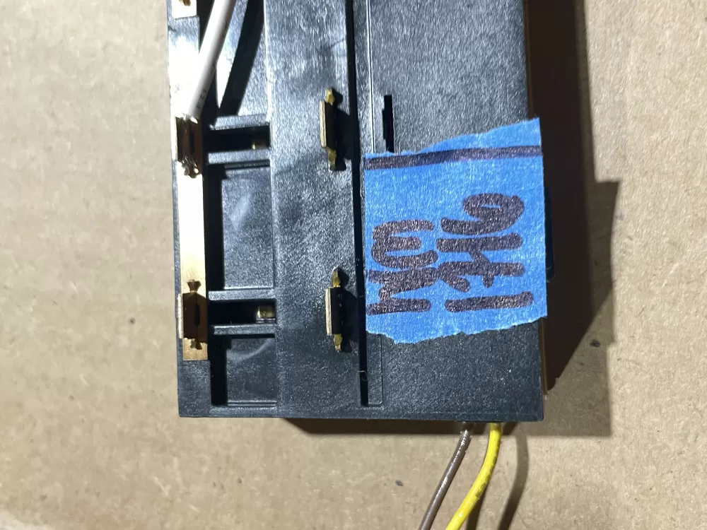 Whirlpool SOLTEAM U1_LED DISPLAY Refrigerator Control Board AZ71975 | Wm1716