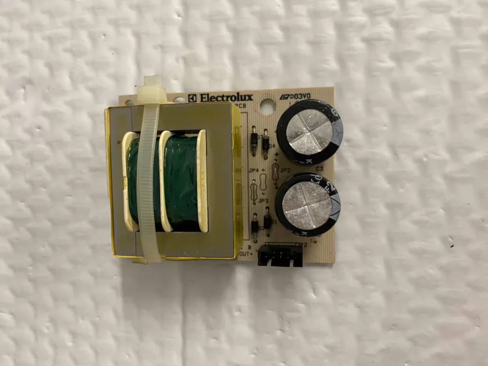 316535201A Electrolux Range Board - Control