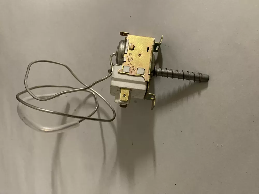 GE Wr09x10104 Refrigerator Temp Thermostat Cold Control AZ192764 | BK2563