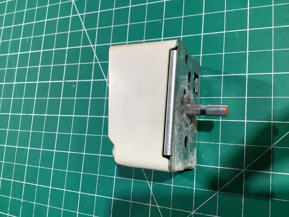 GE Range 164D1816P12 Infinite Burner Switch Control AZ143259 | SL168