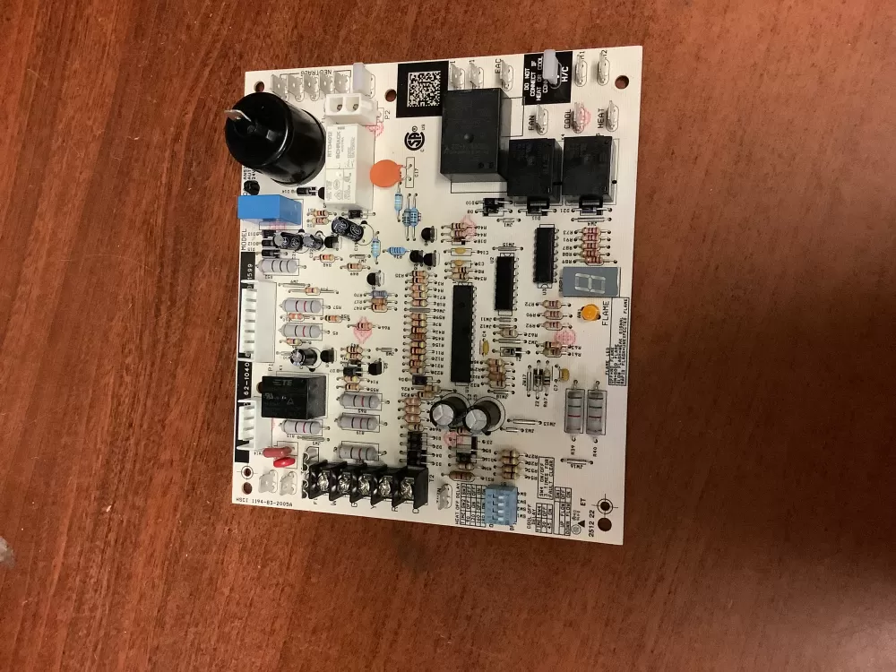 Rheem 1194 83 2005A Furnace Control Board AZ225094 | BG332