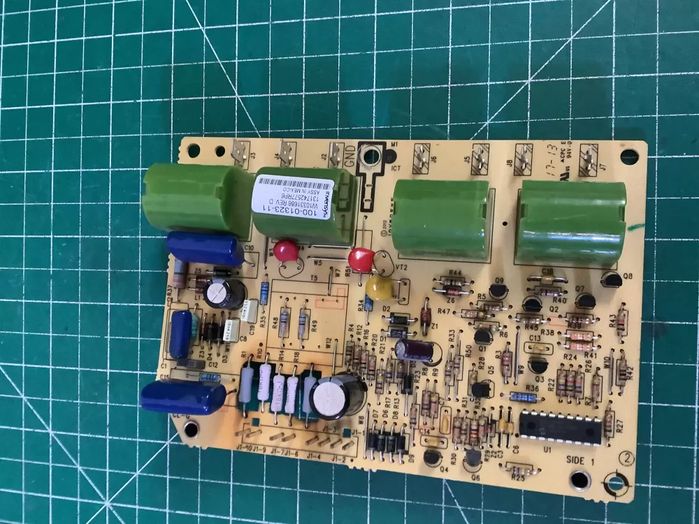 Whirlpool  Kenmore  Maytag  KitchenAid  Roper  Estate WPW10331686  AP6019728  W10331686  1937904  8054084  8273970  8273972  8273977  8522964  9758080  9758080R  PS11753037  WPW10331686VP Oven Spark Module