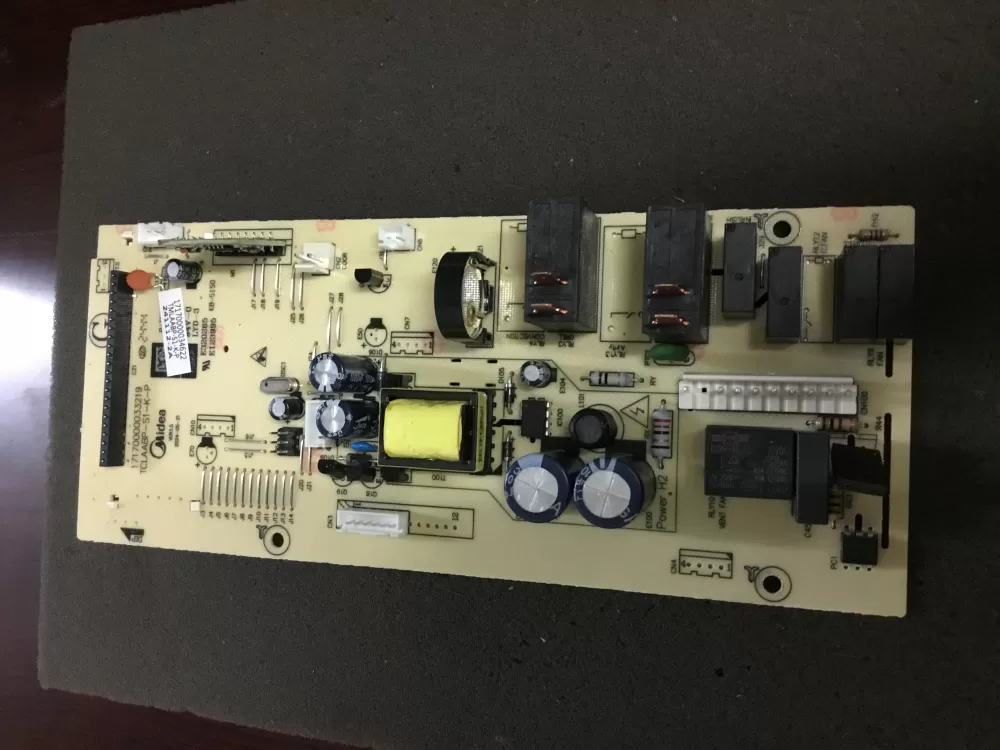 Frigidaire TMLAABP-S1-K-P Oven Control Board AZ102920 | NR379